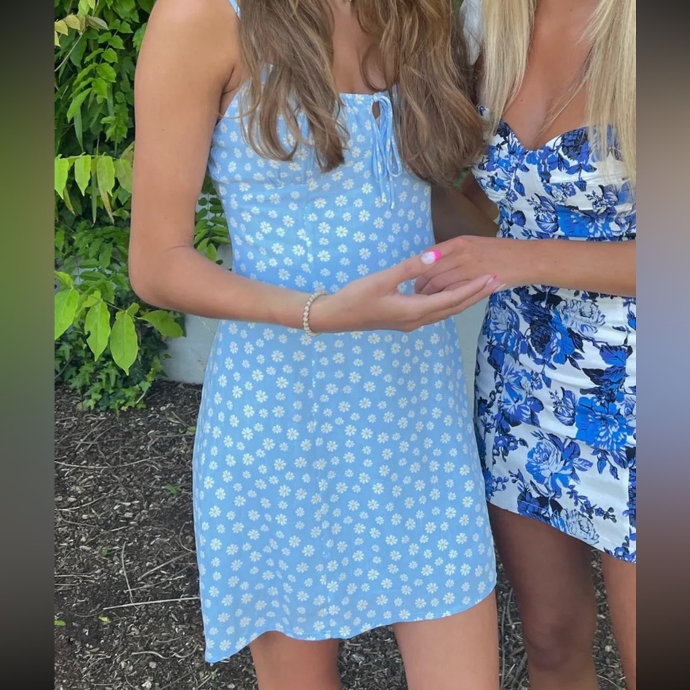 Aeropostale Blue and White Floral Mini Dress